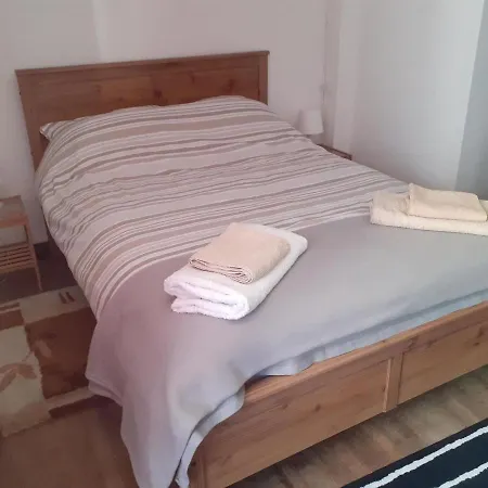 Charming 2-bed In