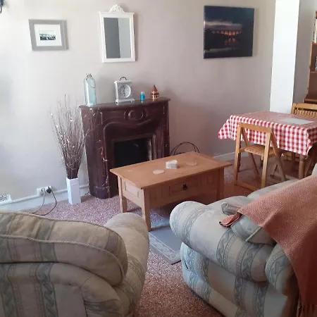 Charming 2-bed In